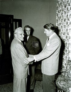 Image description is not available for 1955.041